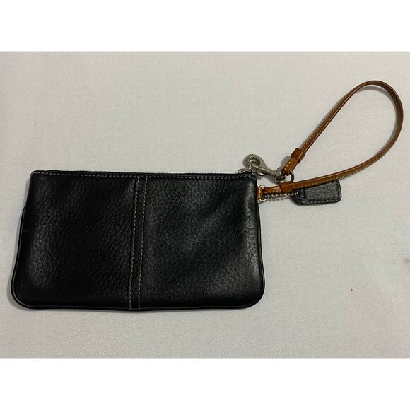 Coach Black Leather Wristlet Wallet Snap Closure Gold Logo Textured Compact - Picture 2 of 7